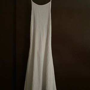 Halter tie top forever 21 dress